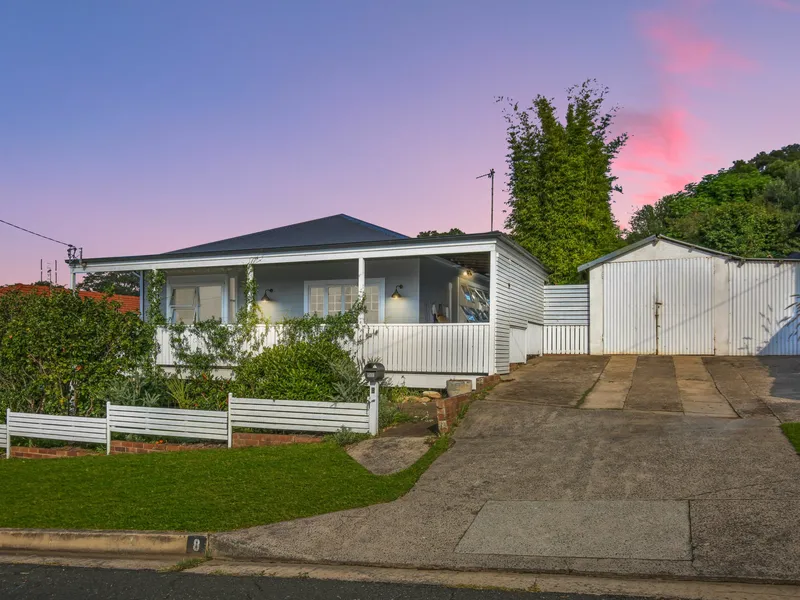 Charming, Cozy & the ultimate family entertainer