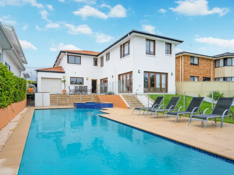 Coastal Family Abode