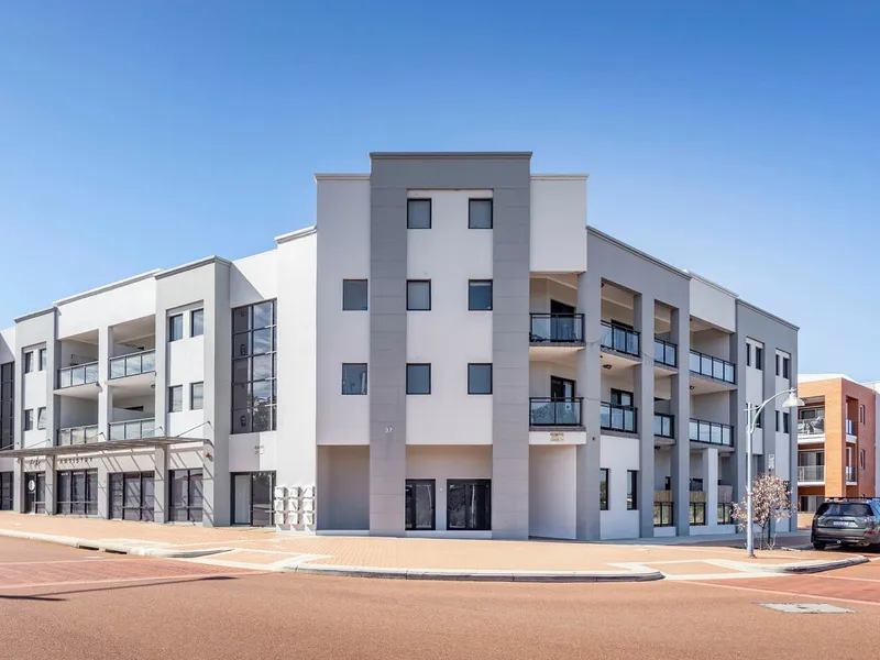 MODERN APARTMENT IN THE HEART OF JOONDALUP