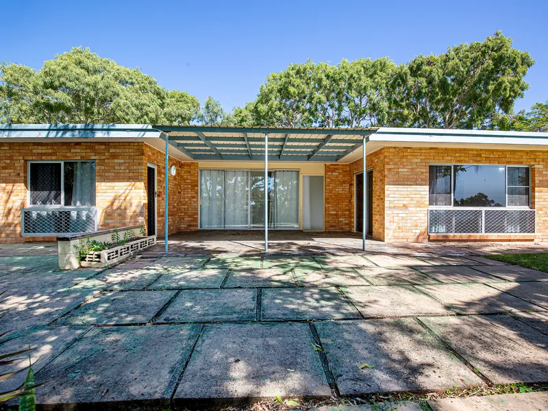 Large Block on Two Titles in Prime Location