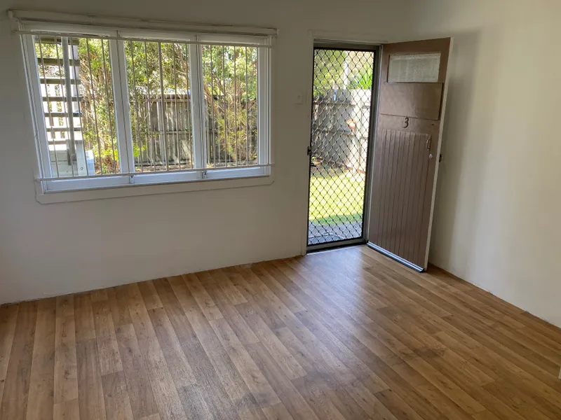 Renovated One Bedroom Unit with Option of Second Bedroom