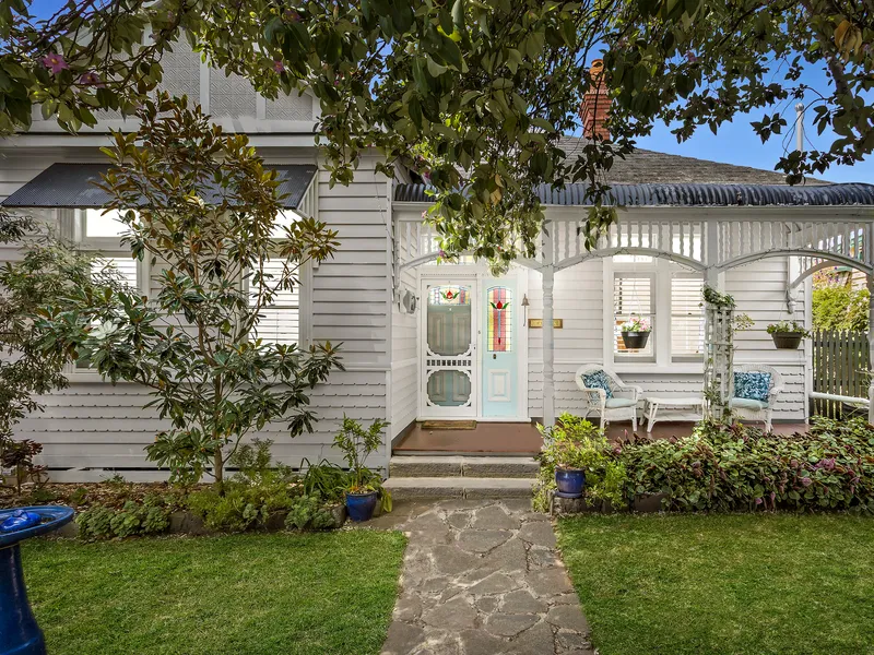 A beachside Federation family haven