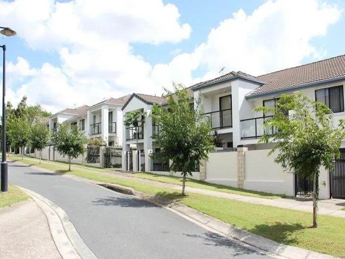 Three bedroom large townhouse for rent. Must See