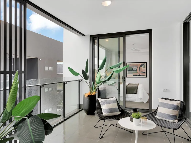 2 Bedroom Residence close to it all! 