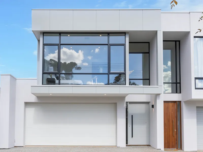 Luxury Brand New Torrens Titled Home in Linden Park