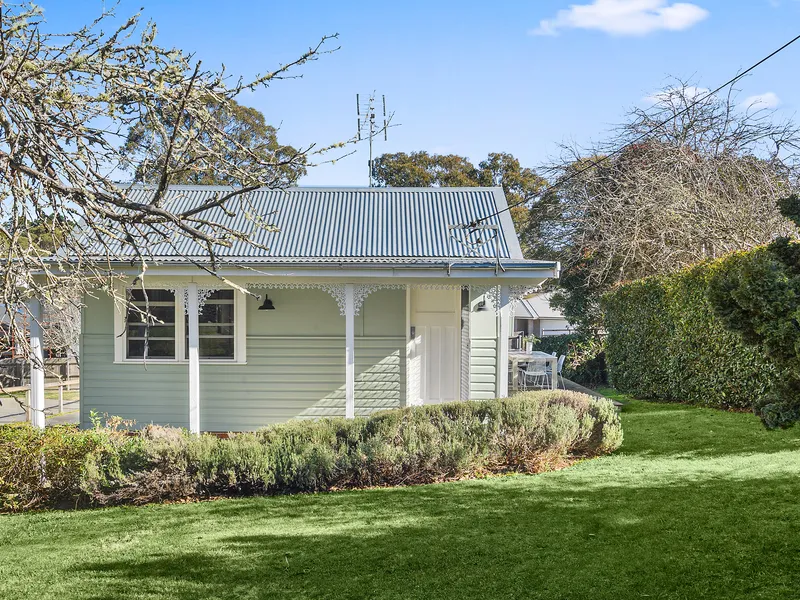 Compact Character Cottage