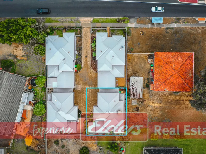 Modern Double Storey Townhouse Situated in the Highly Sought-After Beachside Location of Rockingham With NO STRATA FEES!