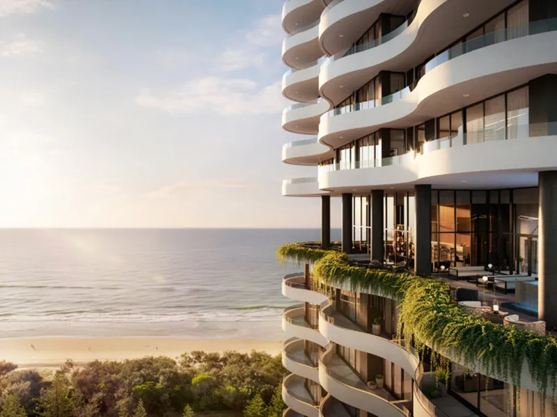 Penthouse with Rooftop Pool, North Aspect, Sensational Beach Views