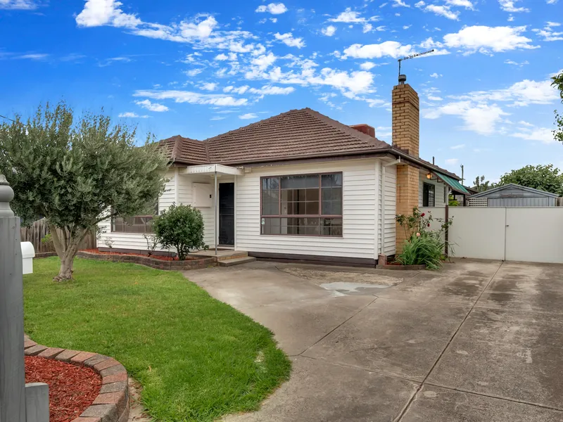 Updated 5 Bedroom Family Home!