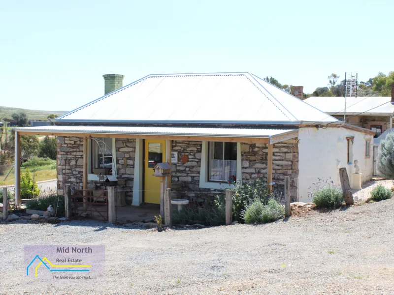 RENOVATED CHARACTER COTTAGE