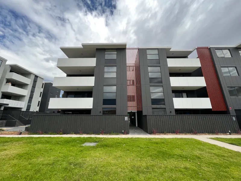 BRAND NEW 2 BEDROOMS UNIT