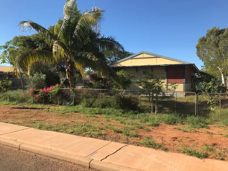 CLOSE TO TOWN AND SCHOOL
