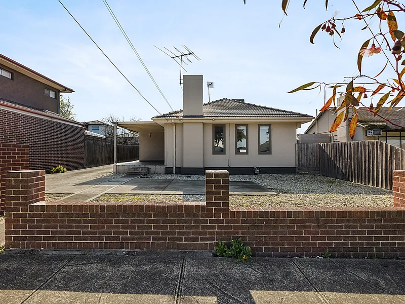 RENOVATED AND READY FRONT-OF-BLOCK HOME