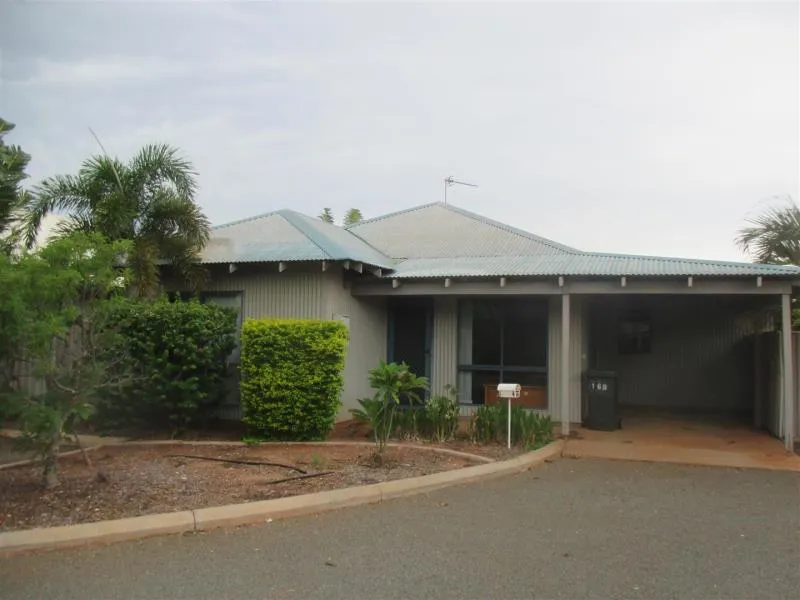 STUNNING HOME IN QUIET CUL-DE-SAC