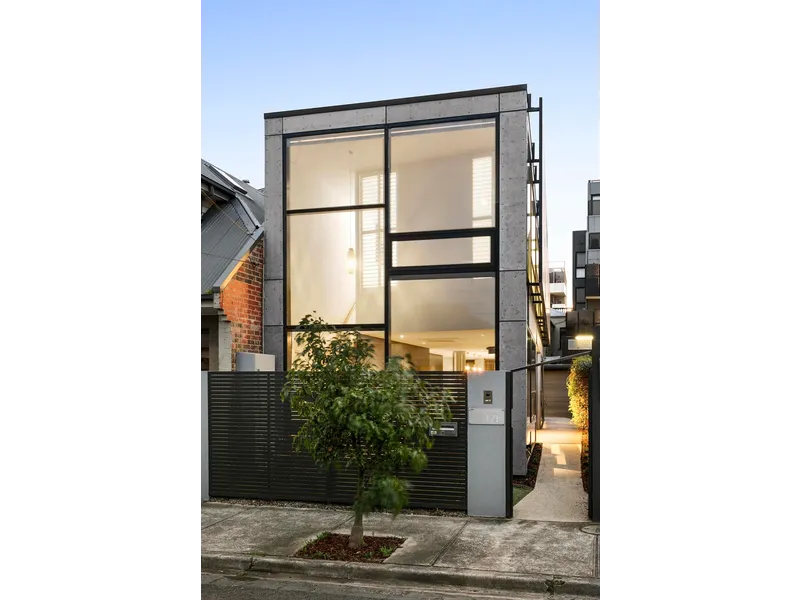 A masterpiece of modern living in Northcote