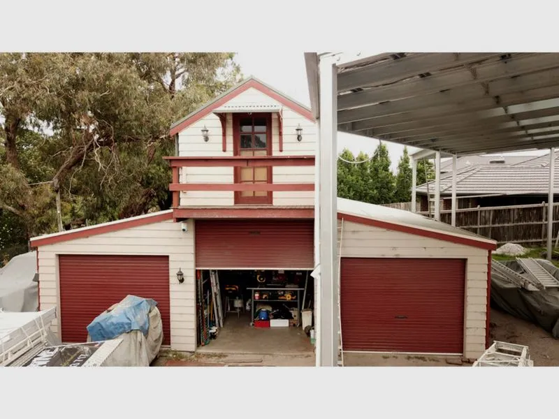 Huge 1400m2 (approx.) residential block