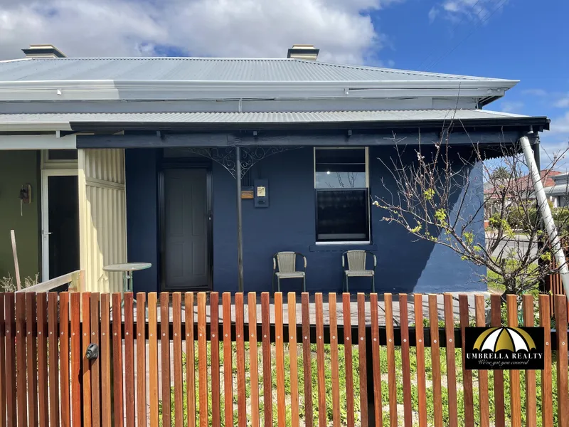 2 Bedroom 1 Bathroom Off Street Parking