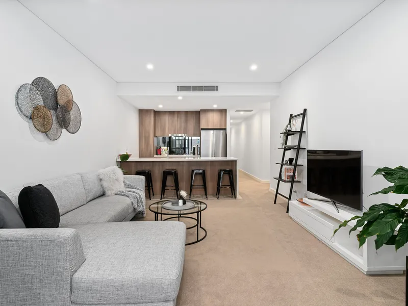 Luxurious Low-Maintenance Living