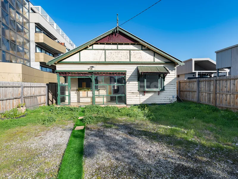 Three Bedroom House In Footscray