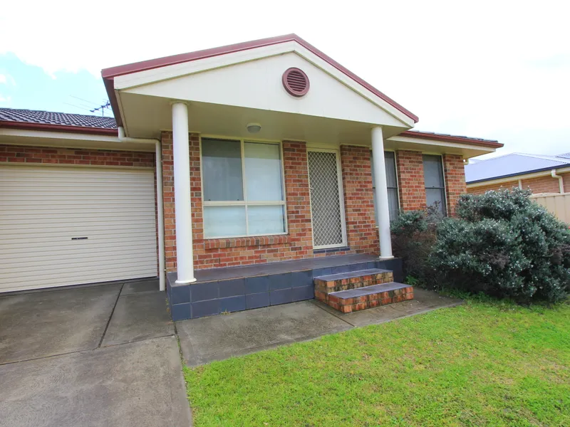 3 bed unit Singleton Heights location