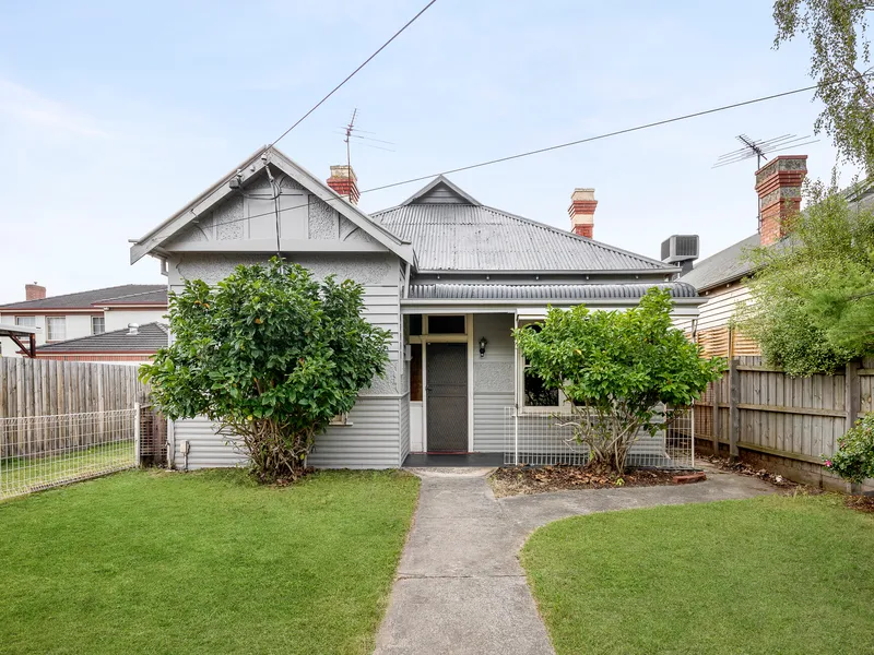 Edwardian Charm, Exceptional Landholding