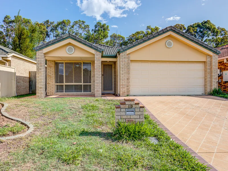 **AVAILABLE** Renovated Home In Quiet Location! Be QUICK!!!