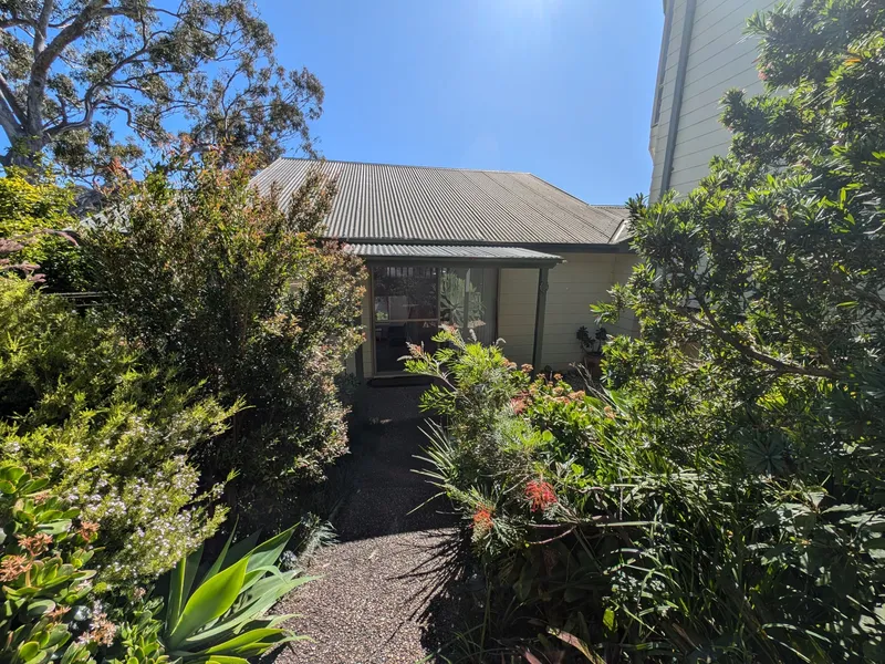 FOR RENT $500 PER WEEK