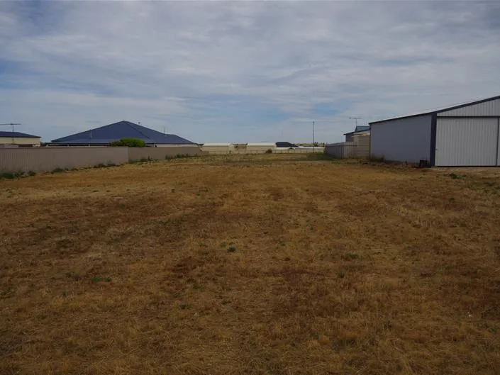 Nice block with seaviews
