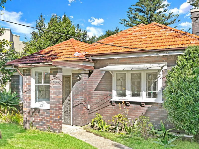 Single Level Cottage