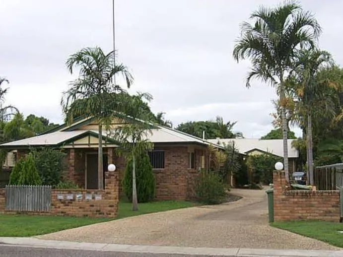 Large Unit in Central Location