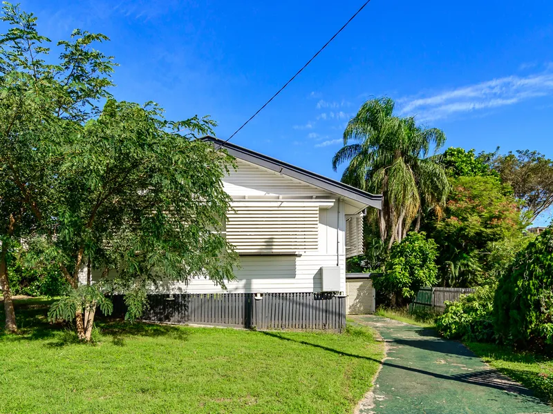 NEAT AND TIDY HOME IN CENTRAL LOCATION