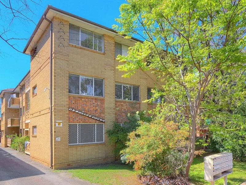 Recently Renovated 2 Bedroom Unit!!