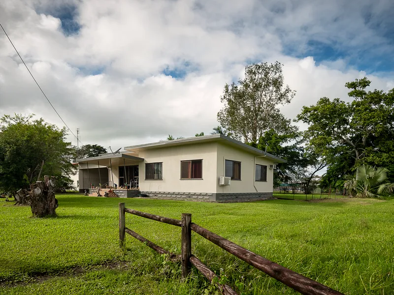 QUAINT HOME with parkland views
