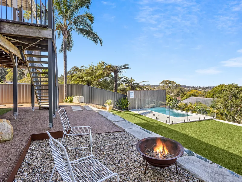 Neat and sweet family retreat with sweeping views