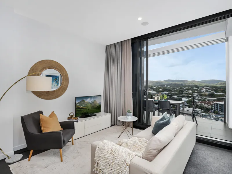 Luxurious apartment, fully furnished, walk in, and relax! 