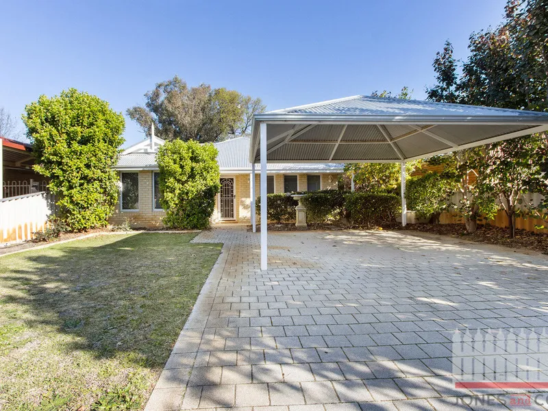 🌟 Exquisite Family Living in Bassendean 🏡