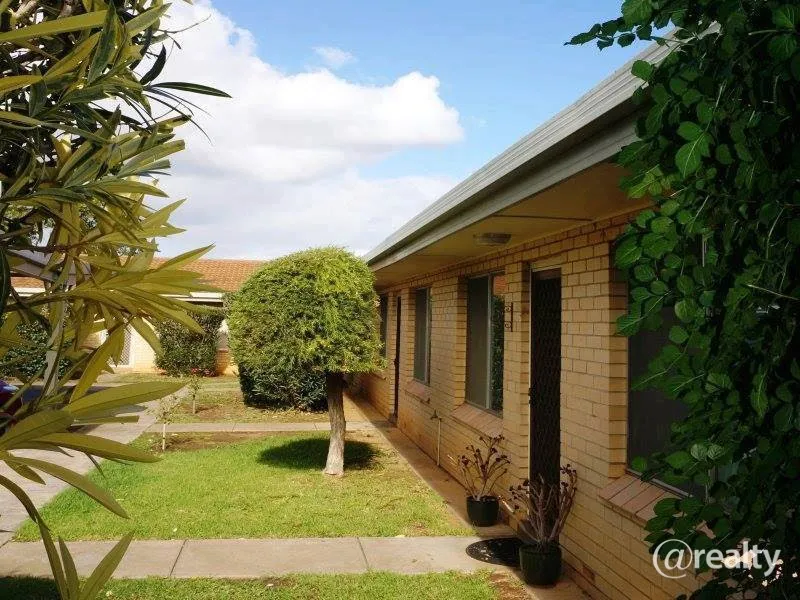 A superb rental of $335 per week, and a brand new hot water system!