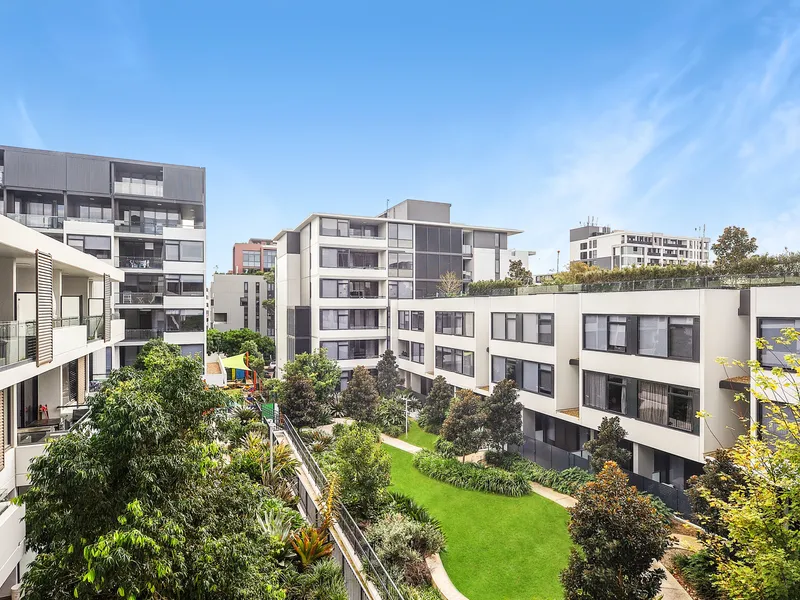 Affordable- Luxury Designer Apartment 