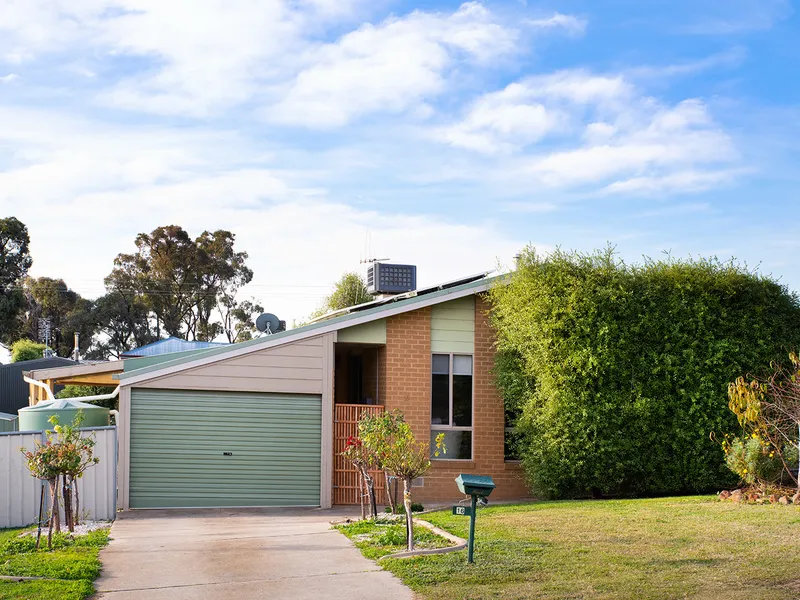 MOLESWORTH ROAD MARVEL OFFERS GREAT VALUE!