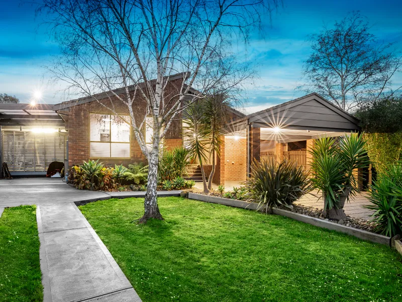 Exquisite Entertainer with Inground Pool