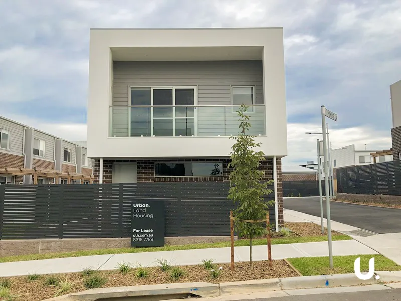 Convenient Studio | Willowdale Estate