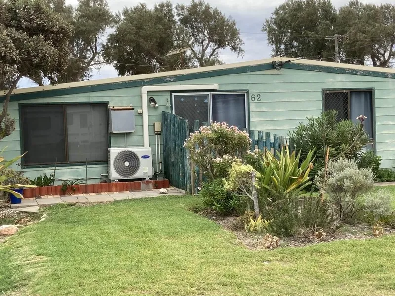 3 x 1 Beach Cottage Geraldton
