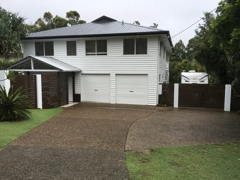 TRULY SUPERB FAMILY HOME