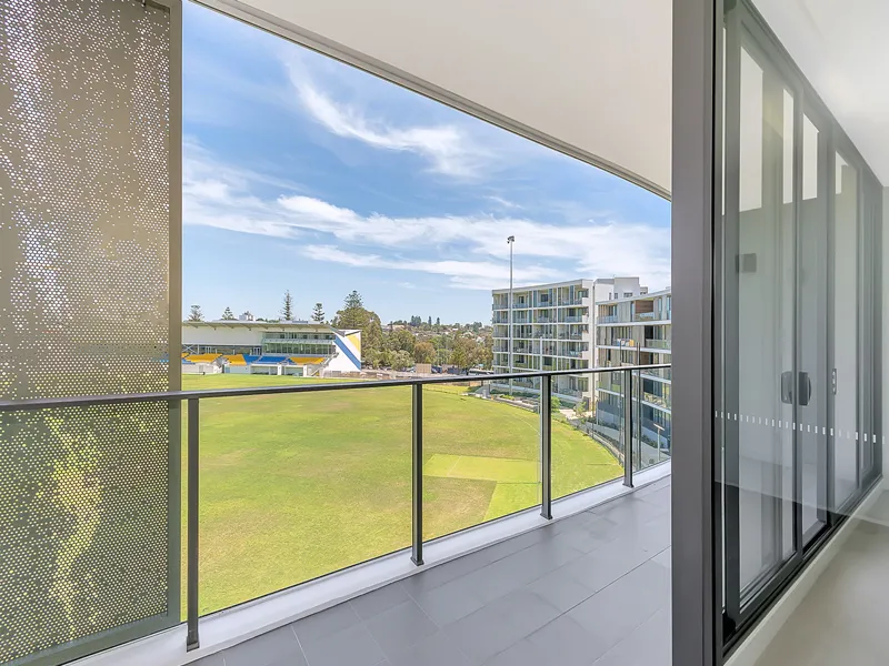 ONE BEDROOM MIRVAC APARTMENT INCLUDES STUDY NOOK