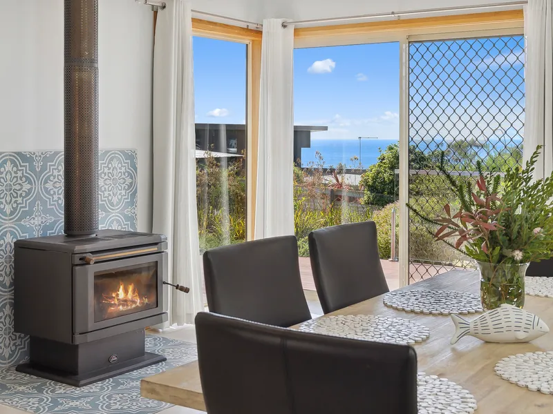 Seaviews on Seascape Avenue