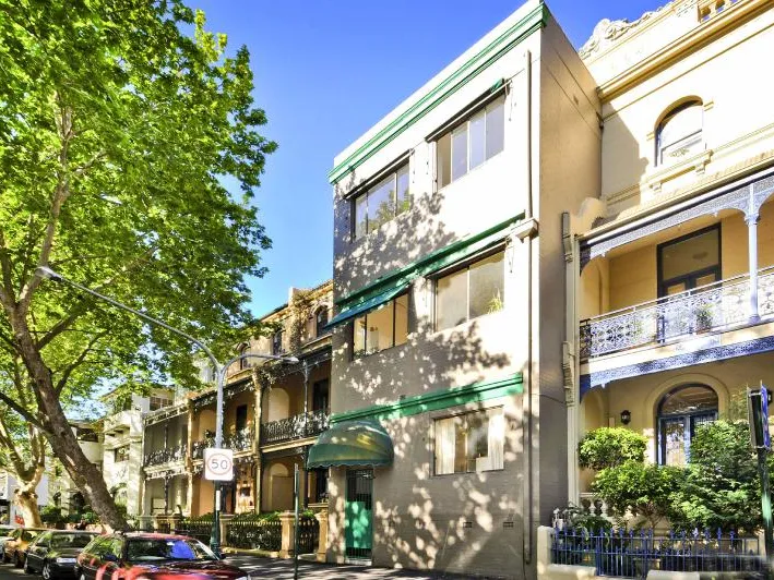 Bright One Bedroom Apartment