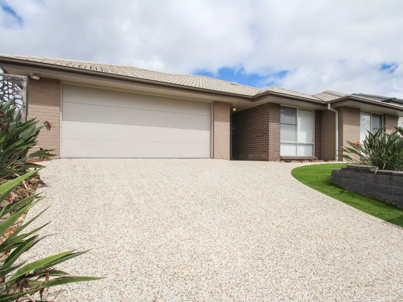 Spacious family home in Augustine Heights