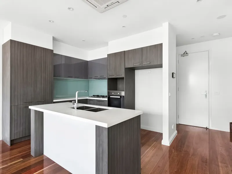 Luxury Stunning Townhouse - Walking Distance to Hartwell Primary