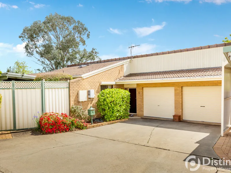 Well presented 3 bedroom townhouse