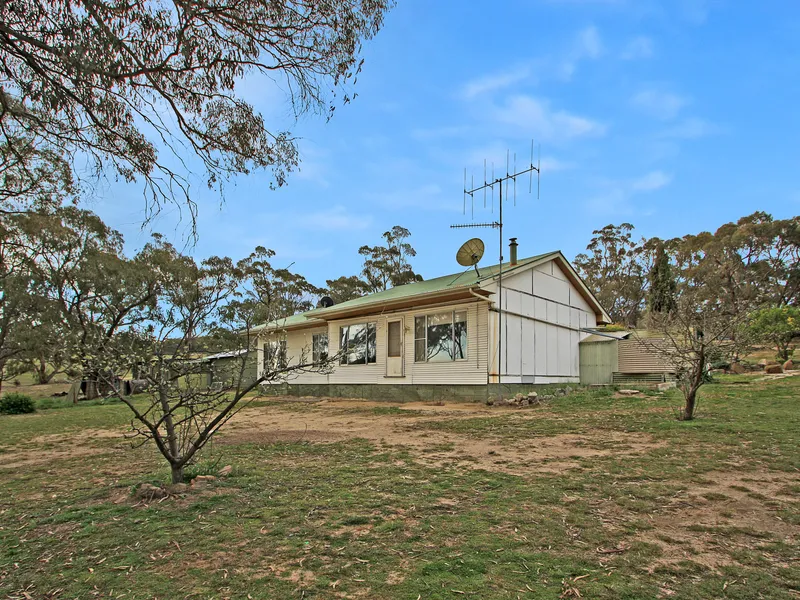 Mount Dowling Farmhouse
